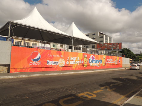 Brumado: Camarote central fará festa solidária no carnaval 2014