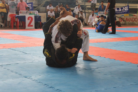 Mais de 300 atletas disputaram a 8ª etapa do campeonato baiano de jiu-jítsu em Brumado