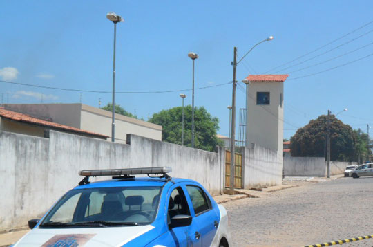 Agentes da Polícia Civil não vão cuidar da custódia de presos na delegacia de Brumado