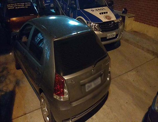 Brumado: Polícia apreende veículo com suspeita de adulteração no chassi no Bairro São José