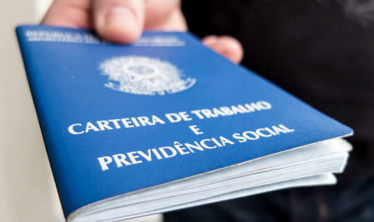 Desemprego sobe para 7,6%, maior taxa para janeiro desde 2009