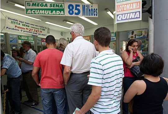 Governo Federal quer vender loterias para reforçar caixa
