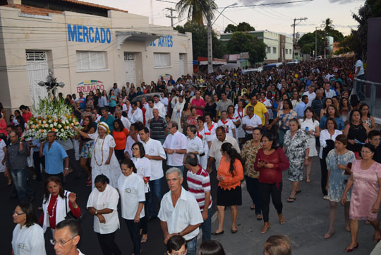 Comunidade católica brumadense celebra o Bom Jesus