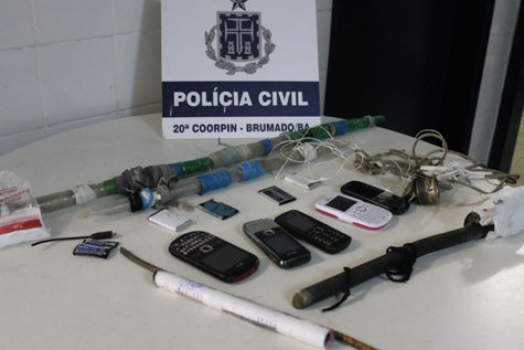 Brumado: Polícia faz vistoria em cadeia e encontra celular com 4 mil minutos de bônus