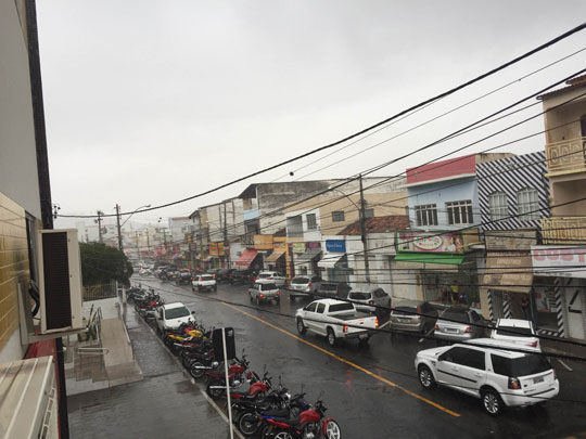 Quarta-feira com chuva em Brumado