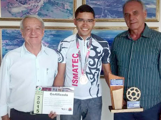 Ciclista brumadense é destaque em competição realizada em Porto Seguro