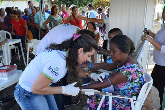 Dia de prevenção a hipertensão é marcado por atividades na clínica de hemodiálise em Brumado