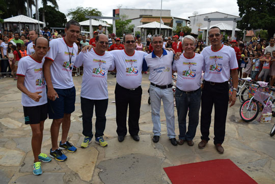 Crianças são homenageadas na 13ª Maratoninha em Brumado