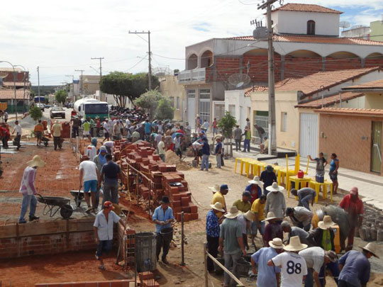 Rio do Antônio: Padre Osvaldino fala sobre a construção da nova igreja em Ibitira