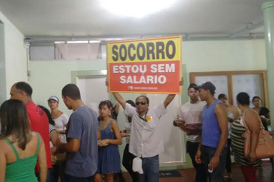 Vitória da Conquista: Trabalhadores terceirizados paralisam atividades na Uesb