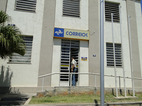 Correios rebate denúncias sobre baixo efetivo e más condições de trabalho em Brumado