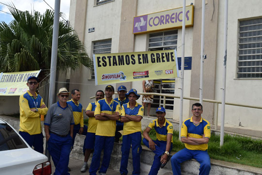 Brumado: Carteiros aderem à paralisação nacional contra a reforma da previdência