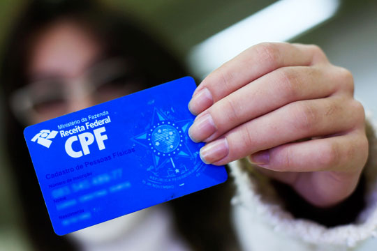 CPF será exigido em compras acima de R$ 400, em redes varejistas e atacadistas
