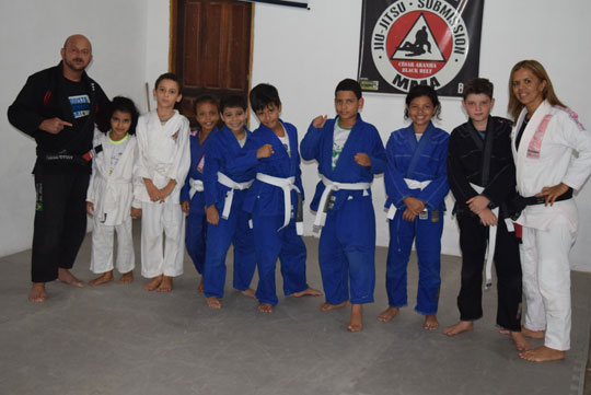 Aranha Team promove Jiu-jítsu para crianças em Brumado