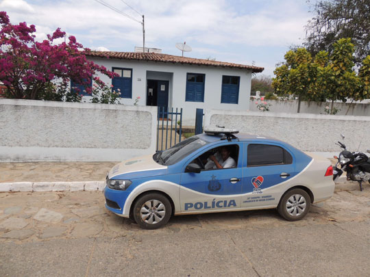 Rio de Contas: Idoso acusado de estuprar uma menina de seis anos foge da delegacia