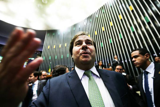 Rodrigo Maia é reeleito presidente da Câmara dos Deputados