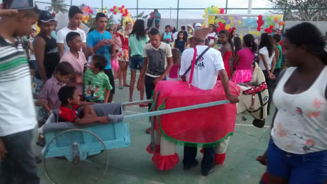 Brumado: Festa em homenagem as crianças é realizada na comunidade do Espinheiro