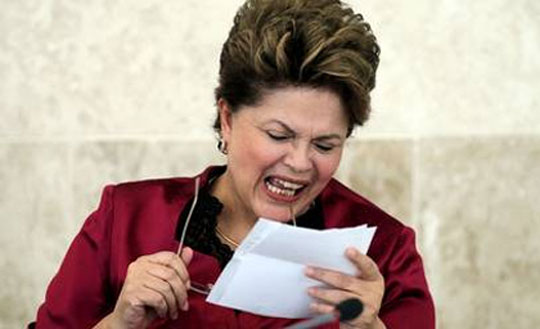 Oposição lança campanha pelo impeachment de Dilma Rousseff