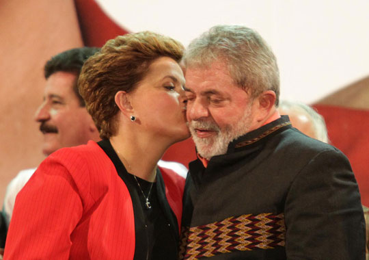Em grampo da PF, Dilma orienta Lula a usar termo de posse 'em caso de necessidade'