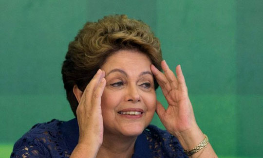 CNT/Ibope: Governo Dilma é desaprovado por 82% da população