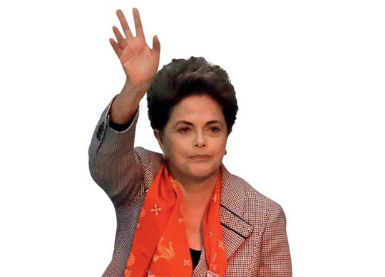 País 'retrocedeu muitos anos', diz Dilma para revista francesa