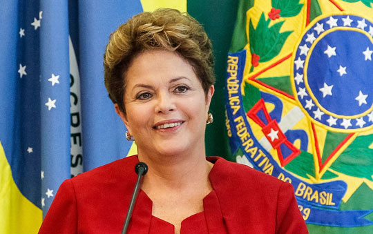 Dilma Rousseff diz que aprovar CPMF é fundamental para o país sair da crise