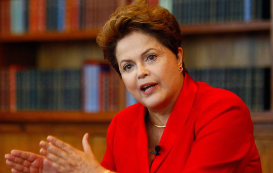 Presidente Dilma Rousseff cancela folga de fim de ano para cuidar da economia