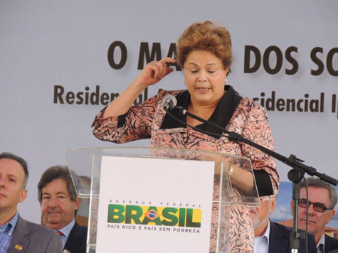 Ibope: Taxa de aprovação ao governo Dilma cai para 39%