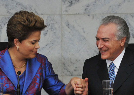 PF investiga gráficas contratadas pela chapa Dilma-Temer