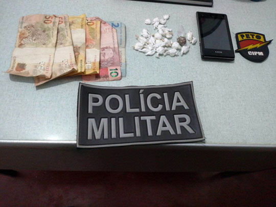 34ª CIPM faz apreensões de drogas e prende suspeitos em Aracatu