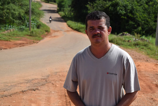 Brumado: Morador usa tribuna livre da câmara para cobrar infraestrutura para o Bairro Esconso