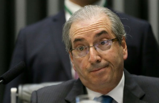 Quase metade dos deputados defende renúncia de Cunha, diz Datafolha