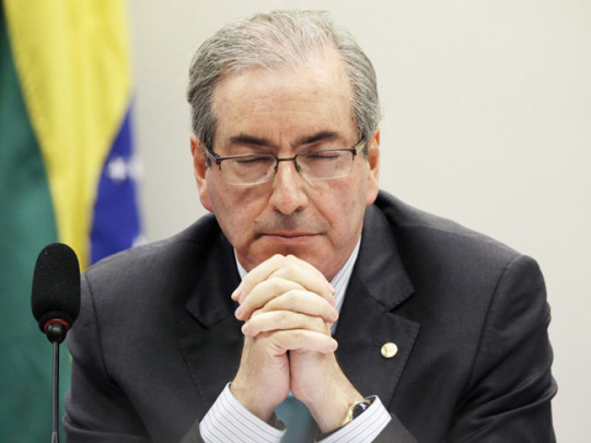 Votação sobre cassação de Eduardo Cunha é adiada