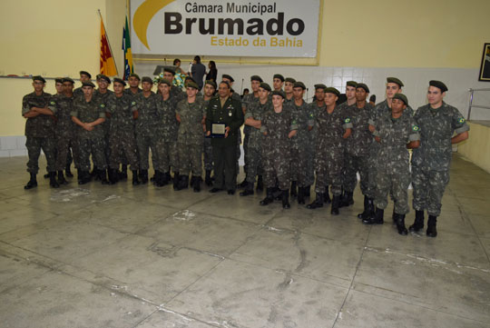 Brumado: TG-06/024 abrilhanta solenidade de entrega de título ao seu comandante