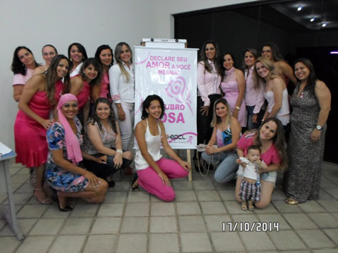 Evento em prol da campanha Outubro Rosa é realizado em Brumado 