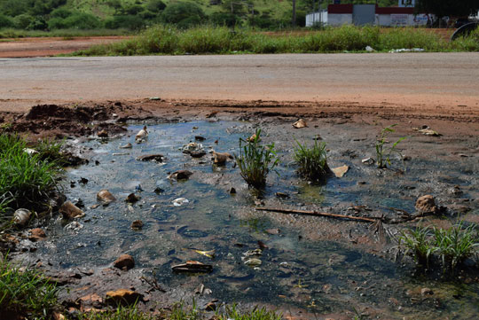 Brumado: Morador usa tribuna livre da câmara para cobrar infraestrutura para o Bairro Esconso