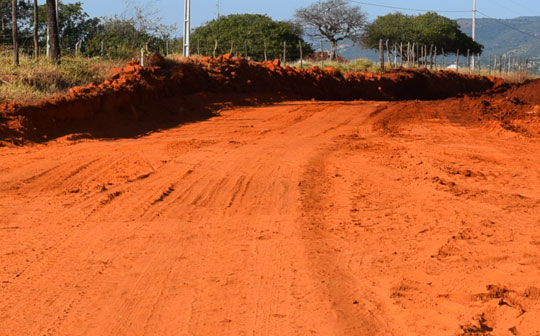 Brumado: Assaltantes armados roubam casal em estrada vicinal no Campo Seco