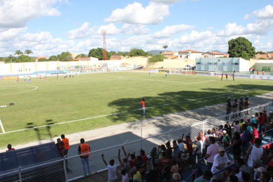 Ingressos para Flamengo de Guanambi e Vitória poderão ser adquiridos na sexta