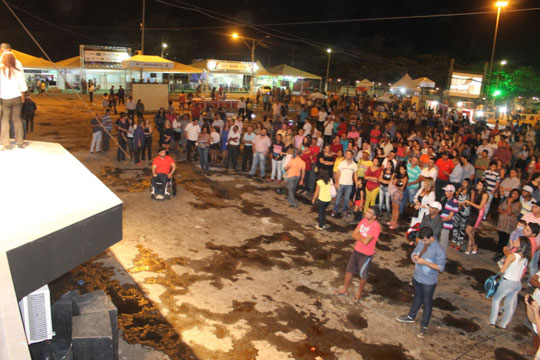Abertura da Exposição de Guanambi é marcada por fracasso de público