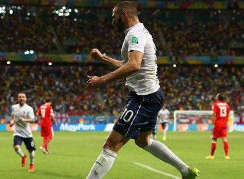 França goleia Suíça na Arena Fonte Nova