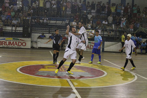 Futsal: Ibar vence e empata decisão do brumadense