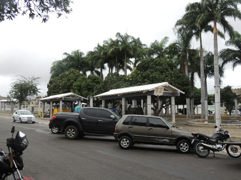 Brumado amanhece debaixo de garoa