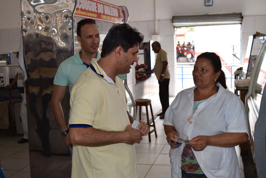 Eleições 2016: Genivaldo promove campanha corpo a corpo e corrida eleitoral em Brumado