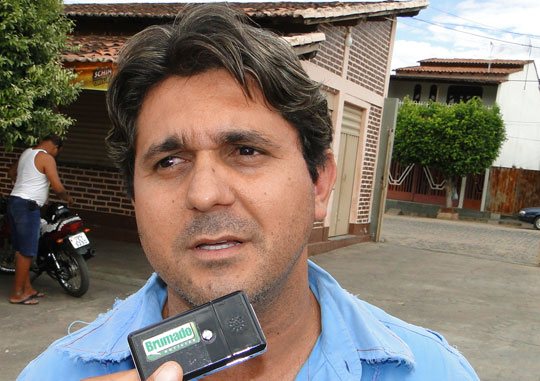 Pré-candidato a prefeito, Genivaldo Azevedo critica indicação da 18ª Ciretran em Brumado