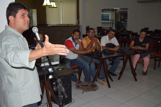 Eleições 2016: Genivaldo abre campanha apresentando plataforma de governo em Brumado