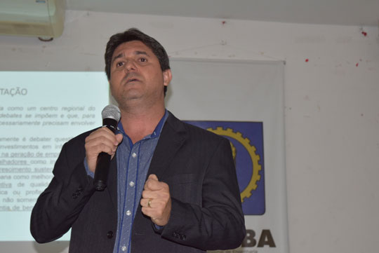 CREA promove diálogo com candidatos a prefeito de Brumado