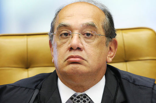 Promotores e juízes ameaçam políticos com Lei da Ficha Limpa, diz presidente do TSE