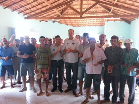 Eleições 2014: Gilson Dias visita comunidades rurais em Brumado