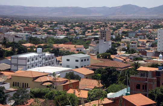 Prefeitura de Guanambi terá de substituir nomes de pessoas vivas de bens públicos