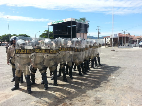 Guanambi: 17º Batalhão faz simulação de operações de choque